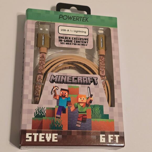 Minecraft Steve USB-A to Lightning 6 Foot Charger - Picture 1 of 3